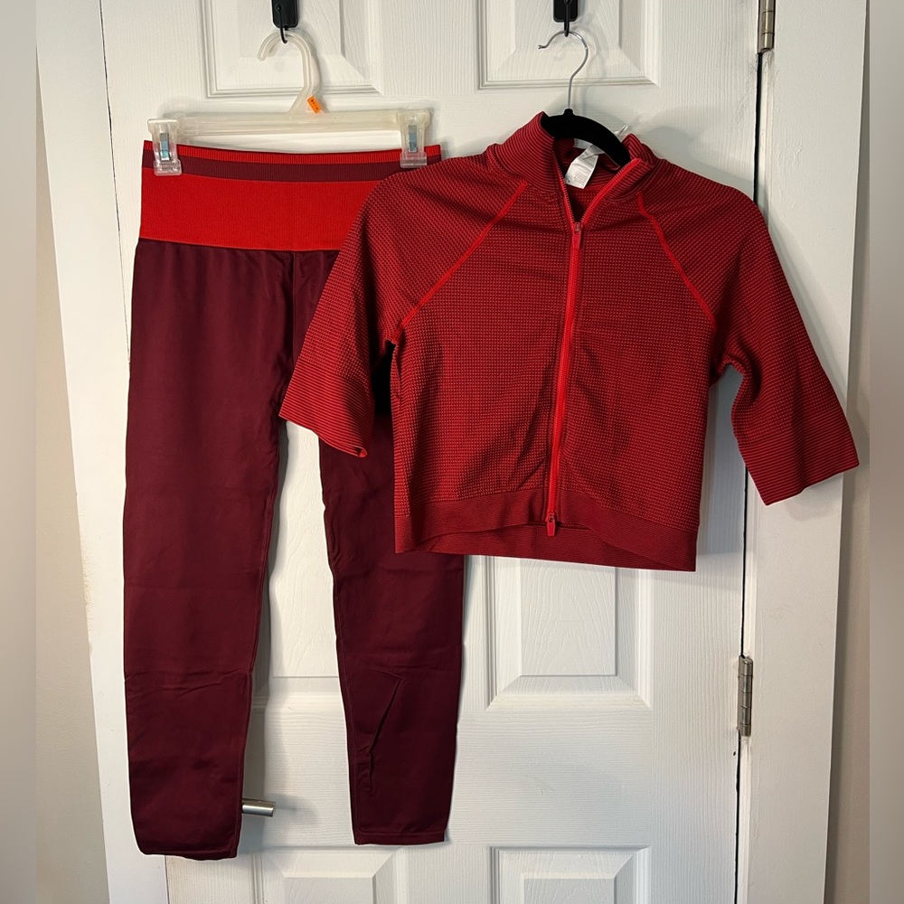 Fabletics workout set